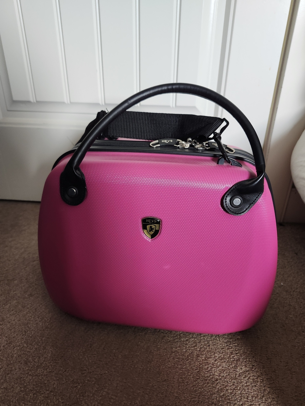 Pink Hard-Shell Carry Handbag